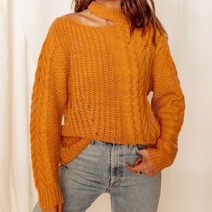 COPY - Mock neck sweater